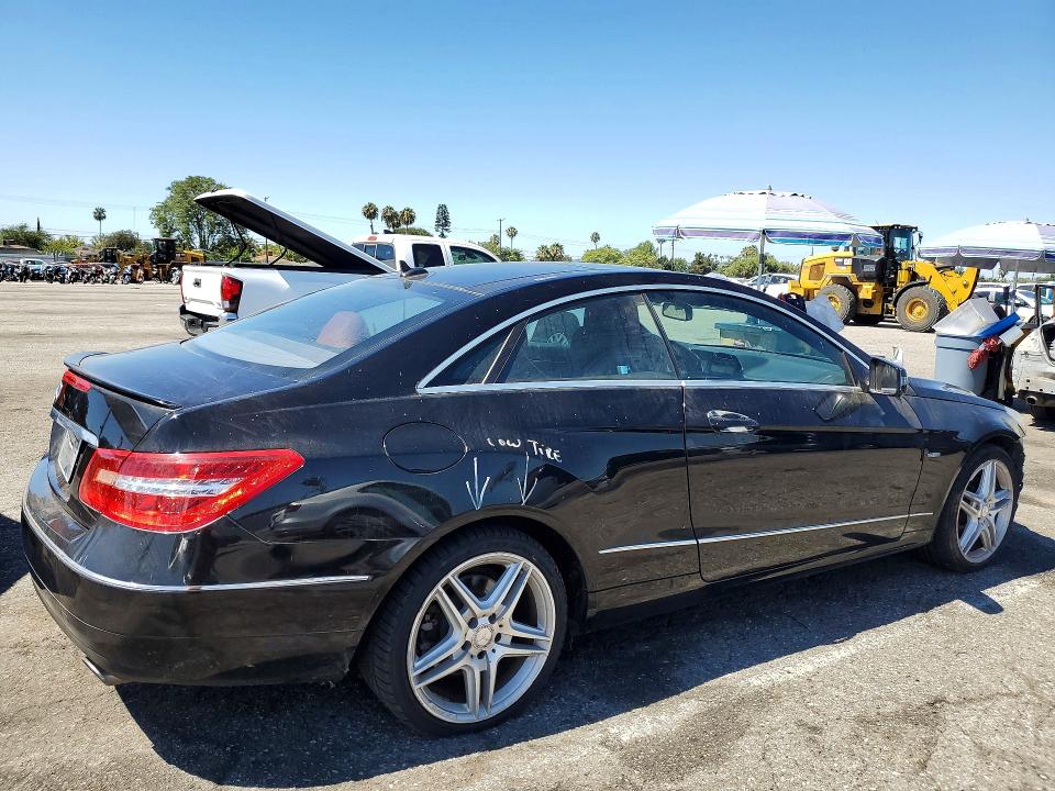 Продаж на аукціоні авто 2012 Mercedes-benz E, vin: WDDKJ5KB4CF136446, номер лоту: 60328016