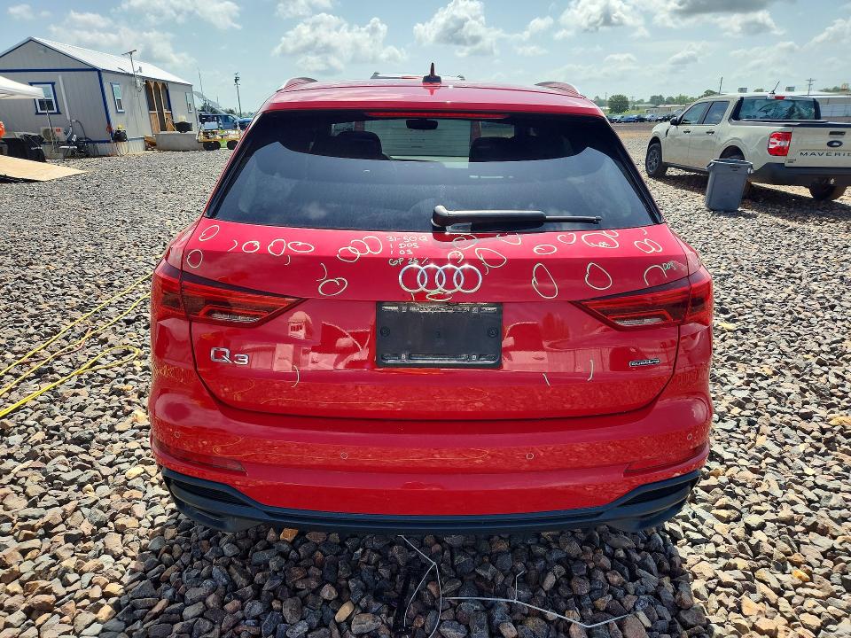 Продажа на аукционе авто 2020 Audi Q3, vin: WA1EECF36L1038903, номер лота: 61541976