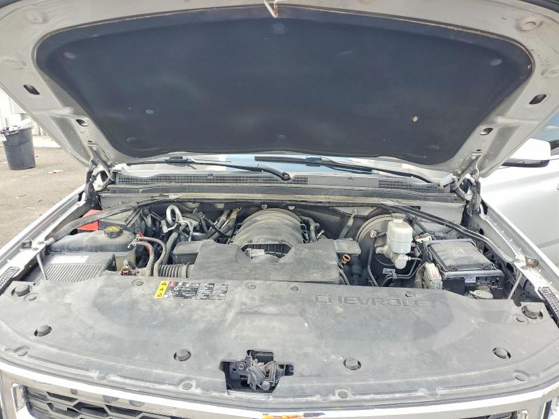 61393936 :رقم المزاد ، 1GNSCAKC6LR185658 vin ، 2020 Chevrolet Tahoe مزاد بيع