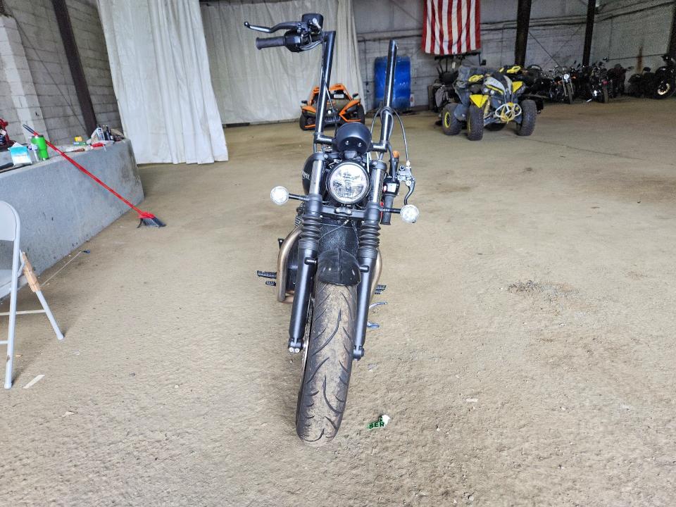 60649416 :رقم المزاد ، SMTD53HL7PTBG6379 vin ، 2023 Triumph Motorcycle Bonneville مزاد بيع
