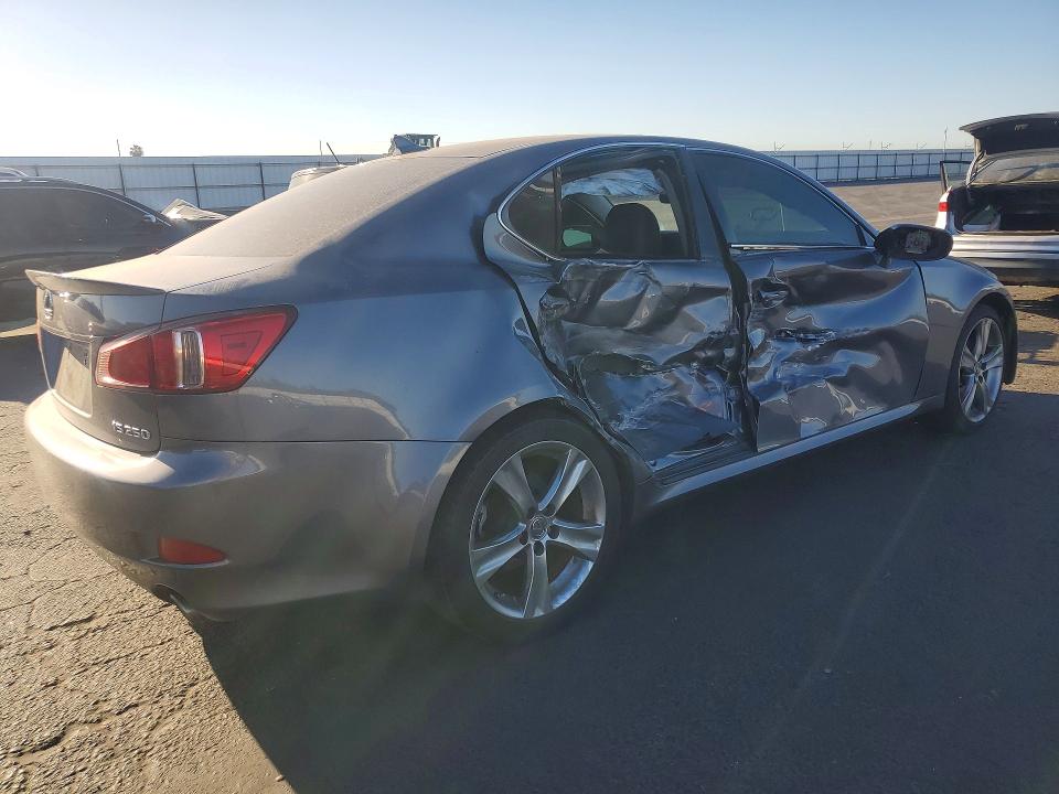 61351866 :رقم المزاد ، JTHBF5C23D5187730 vin ، 2013 Lexus Is مزاد بيع