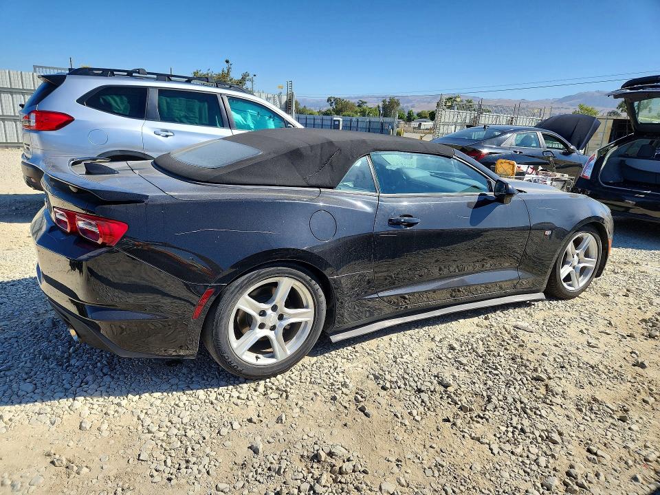 58928666 :رقم المزاد ، 1G1FB3DS0L0106043 vin ، 2020 Chevrolet Camaro مزاد بيع