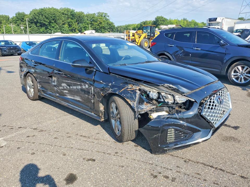 61080086 :رقم المزاد ، 5NPE34AF2JH713896 vin ، 2018 Hyundai Sonata مزاد بيع