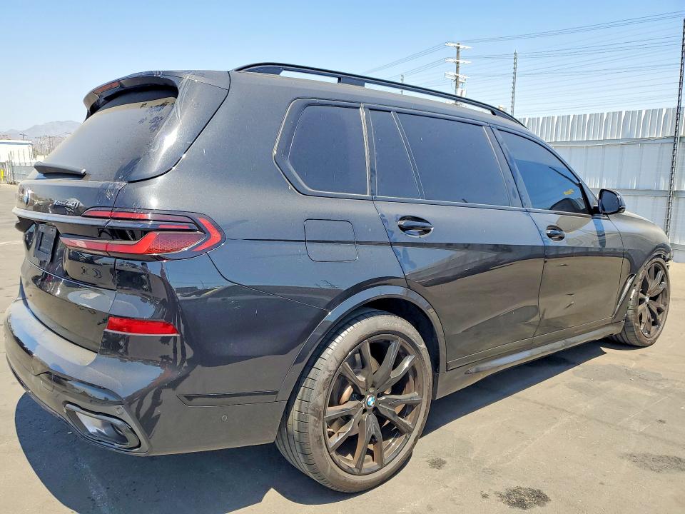 2025 Bmw X7 მანქანა იყიდება აუქციონზე, vin: 5UX23EM05S9Y53076, აუქციონის ნომერი: 63028766