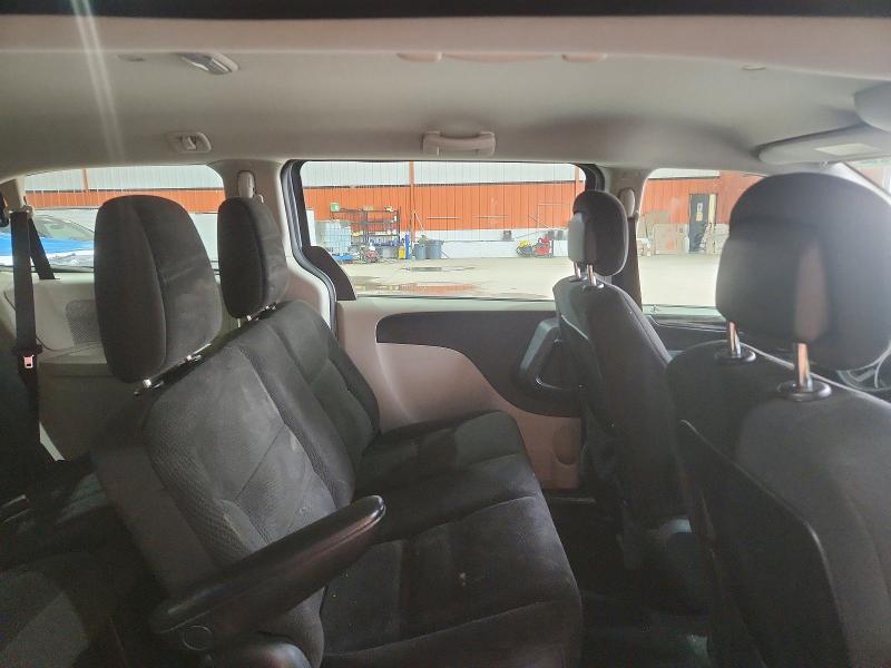 61213826 :رقم المزاد ، 2C4RDGBG4JR275862 vin ، 2018 Dodge Grand Caravan مزاد بيع