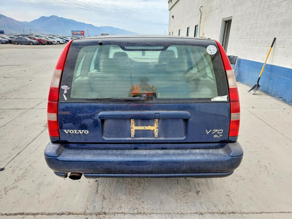 Продаж на аукціоні авто 1998 Volvo V70, vin: YV1LW5671W2498794, номер лоту: 61039966