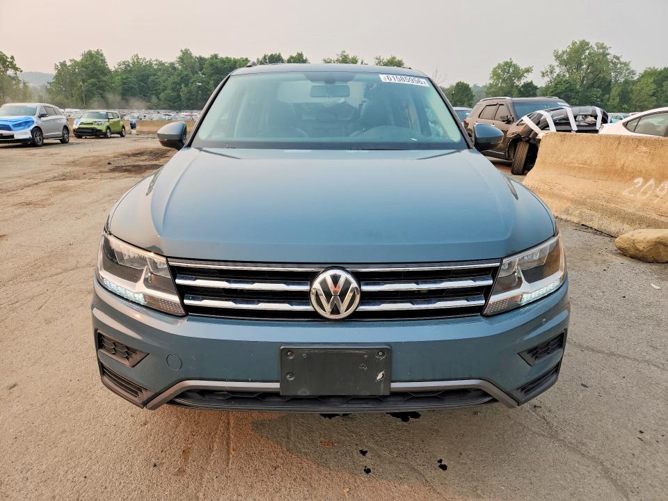 Продажа на аукционе авто 2019 Volkswagen Tiguan, vin: 3VV2B7AX6KM136092, номер лота: 61585956