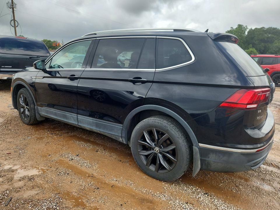 61640136 :رقم المزاد ، 3VV2B7AX3NM036164 vin ، 2022 Volkswagen Tiguan مزاد بيع