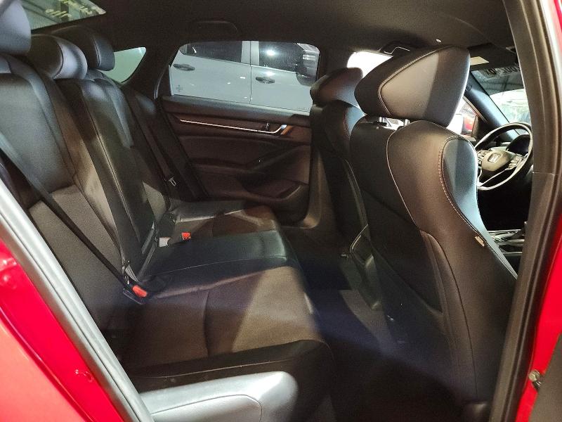 Продаж на аукціоні авто 2018 Honda Accord, vin: 1HGCV1F33JA248262, номер лоту: 61286246