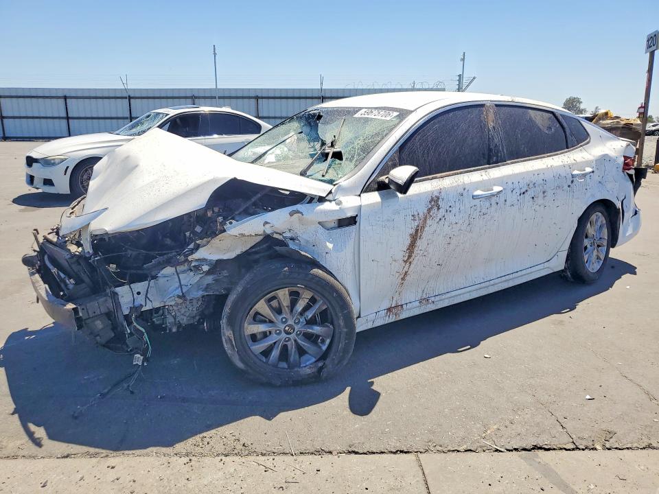 2016 Kia Optima მანქანა იყიდება აუქციონზე, vin: 5XXGT4L30GG067046, აუქციონის ნომერი: 59675706