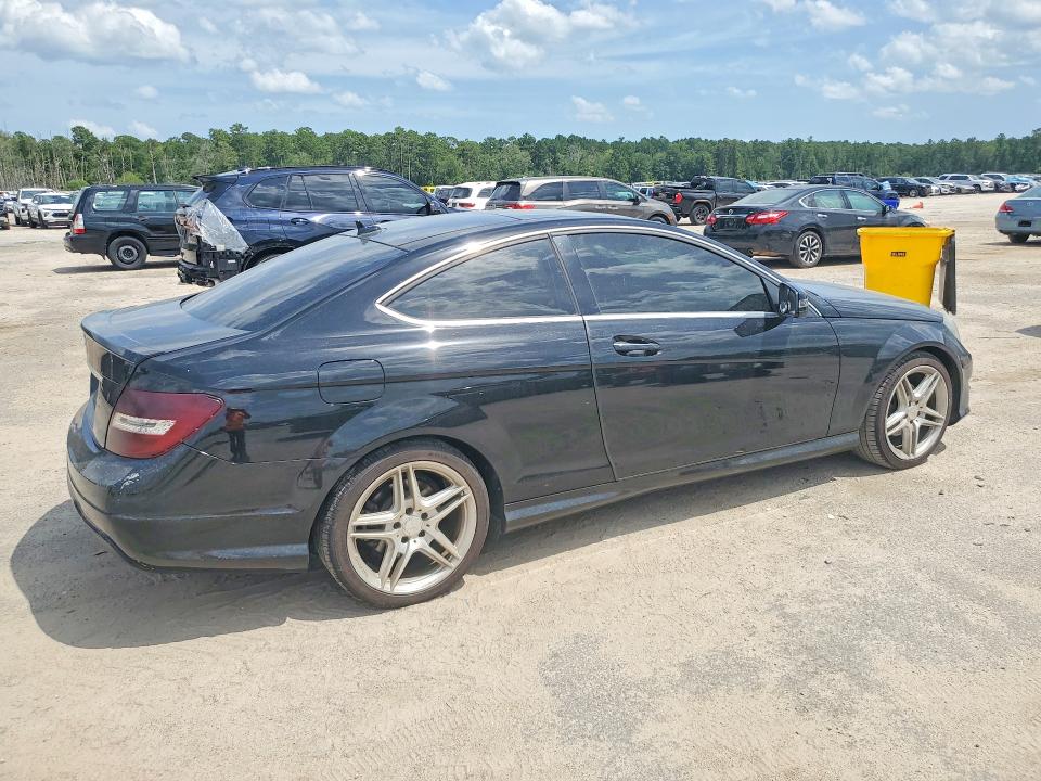 62044426 :رقم المزاد ، WDDGJ4HB5EG200708 vin ، 2014 Mercedes-benz C مزاد بيع