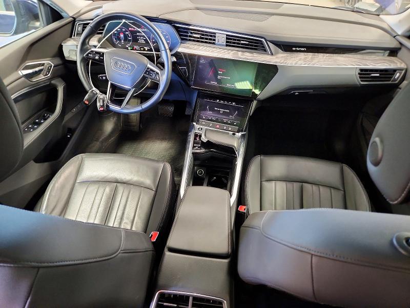60569506 :رقم المزاد ، WA11ABGE1NB020021 vin ، 2022 Audi E-tron مزاد بيع