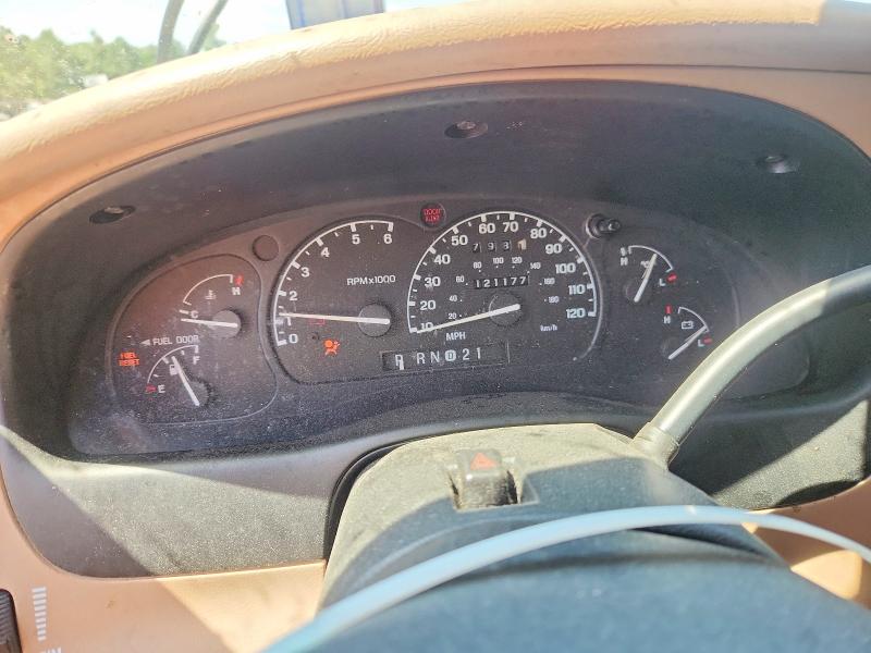 61848106 :رقم المزاد ، 1FMZU32E1WZA87770 vin ، 1998 Ford Explorer مزاد بيع