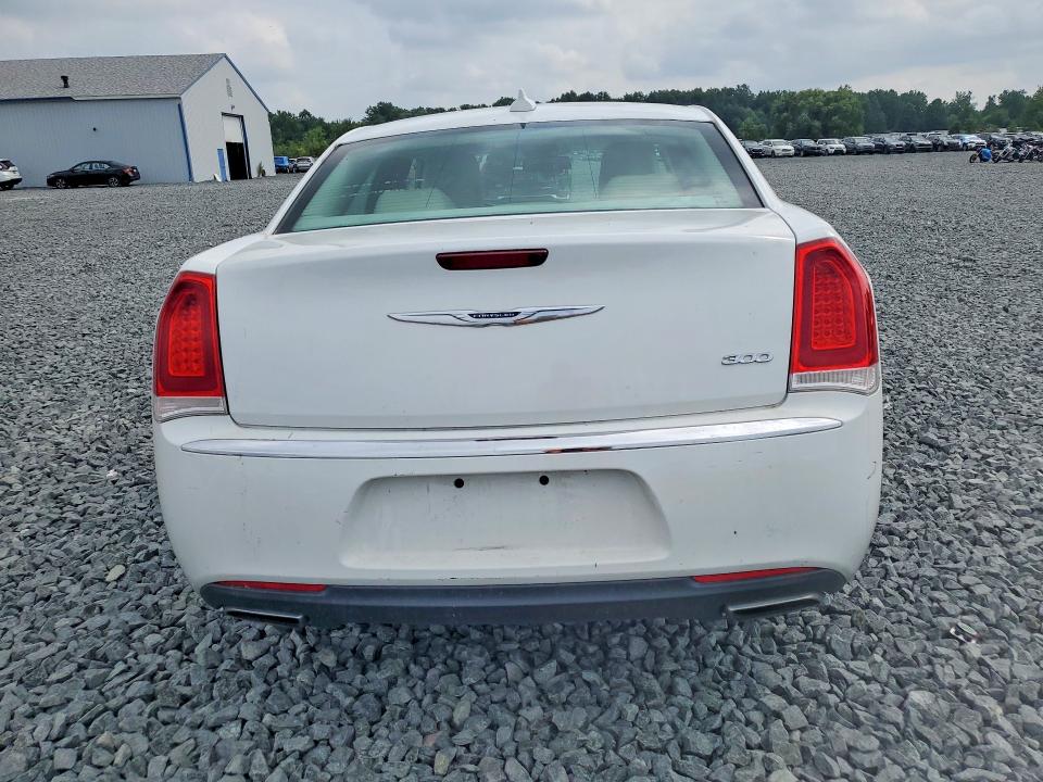 2015 Chrysler 300 მანქანა იყიდება აუქციონზე, vin: 2C3CCAAG1FH786034, აუქციონის ნომერი: 63029026