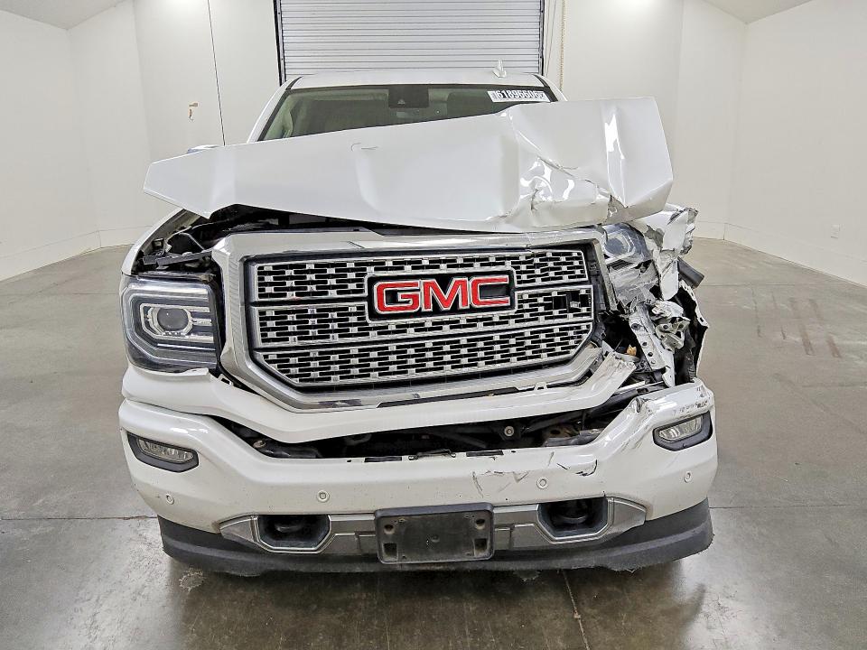 61896606 :رقم المزاد ، 3GTU2PEJ5JG597181 vin ، 2018 Gmc Sierra مزاد بيع