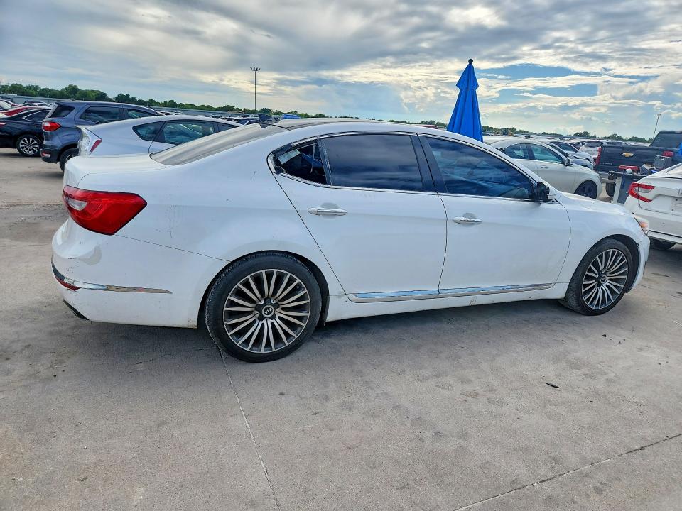 Продажа на аукционе авто 2015 Kia Cadenza, vin: KNALN4D72F5174397, номер лота: 61132766