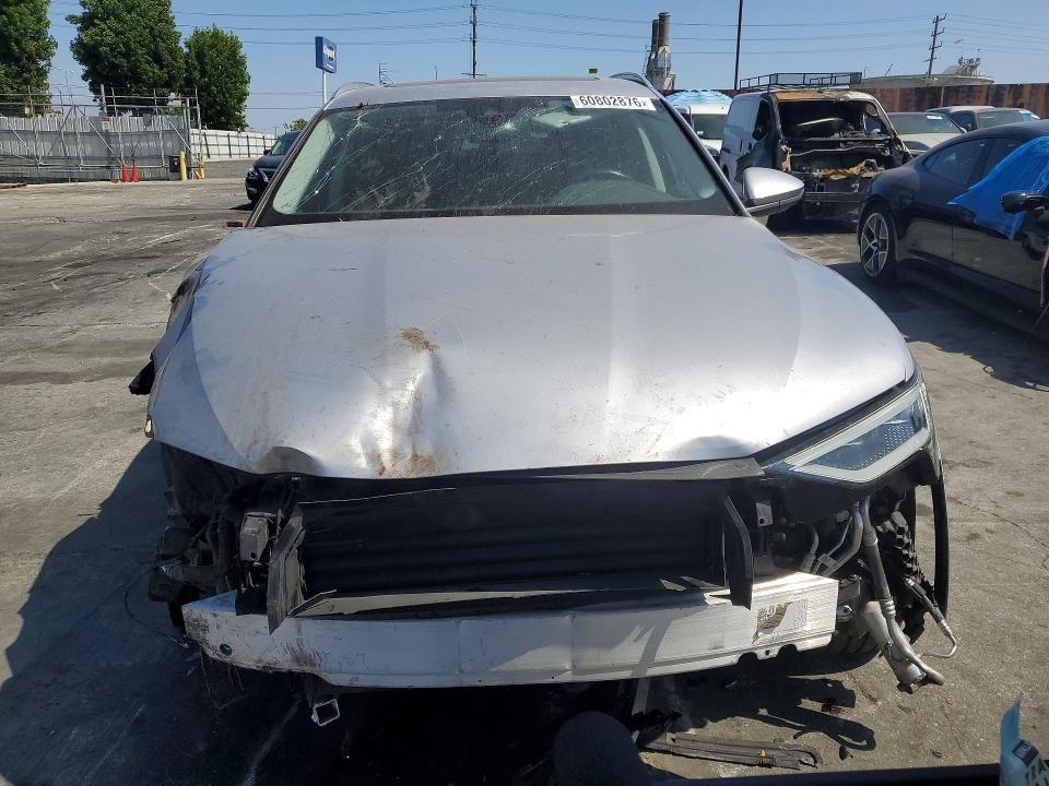 60802876 :رقم المزاد ، WA1AAAGEXNB031240 vin ، 2022 Audi E-tron مزاد بيع