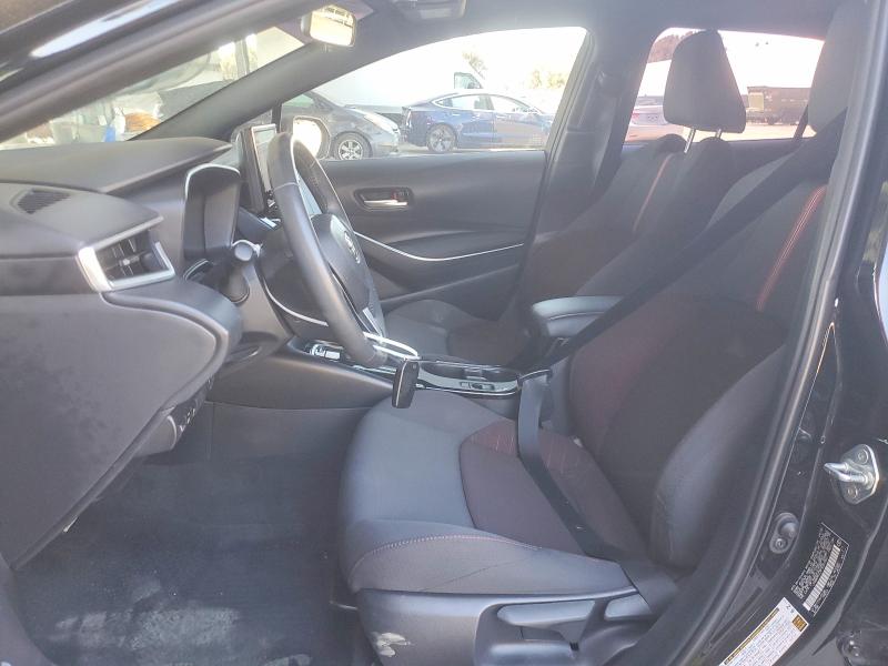 59327996 :رقم المزاد ، JTDBCMFE3P3001260 vin ، 2023 Toyota Corolla Hybrid مزاد بيع