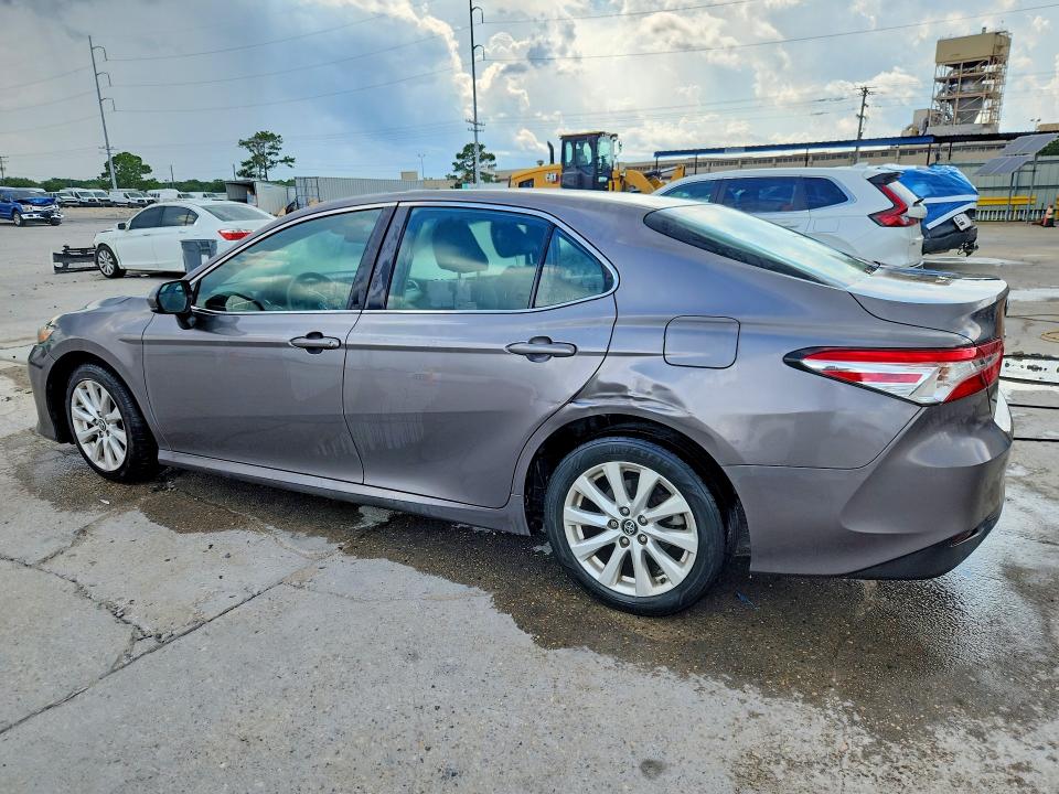 Aukcja sprzedaży 2018 Toyota Camry, vin: 4T1B11HK8JU667499, numer aukcji: 59681906