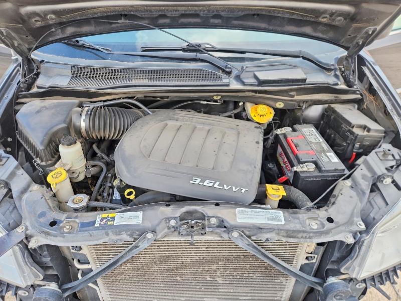 2016 Chrysler Town & Country მანქანა იყიდება აუქციონზე, vin: 2C4RC1BG3GR197776, აუქციონის ნომერი: 59617686