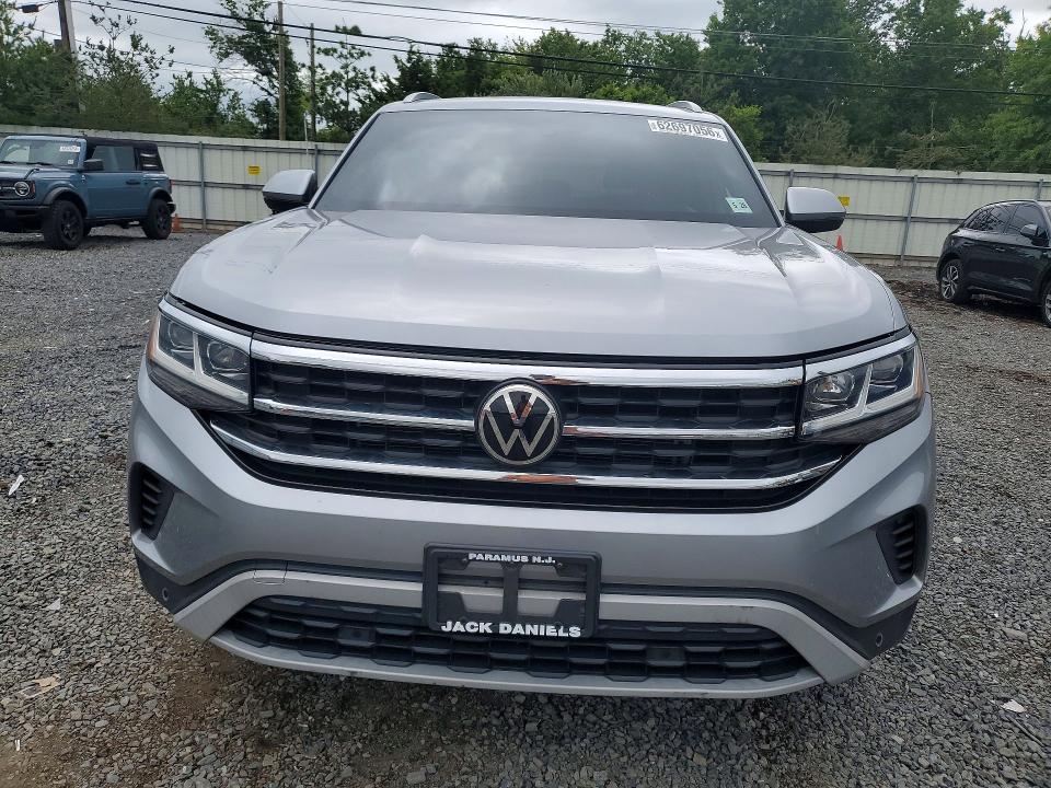 2021 Volkswagen Atlas Cross Sport მანქანა იყიდება აუქციონზე, vin: 1V2KC2CA9MC226783, აუქციონის ნომერი: 62697056