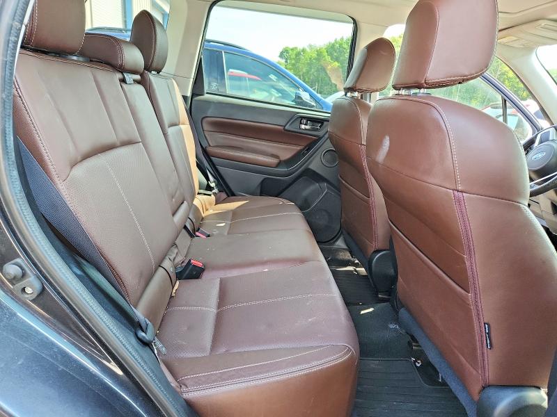 60460016 :رقم المزاد ، JF2SJAWC0JH479182 vin ، 2018 Subaru Forester مزاد بيع