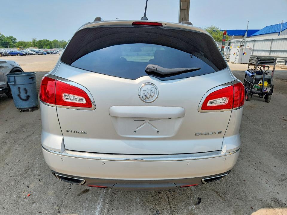 61111076 :رقم المزاد ، 5GAKRBKD8GJ111086 vin ، 2016 Buick Enclave مزاد بيع