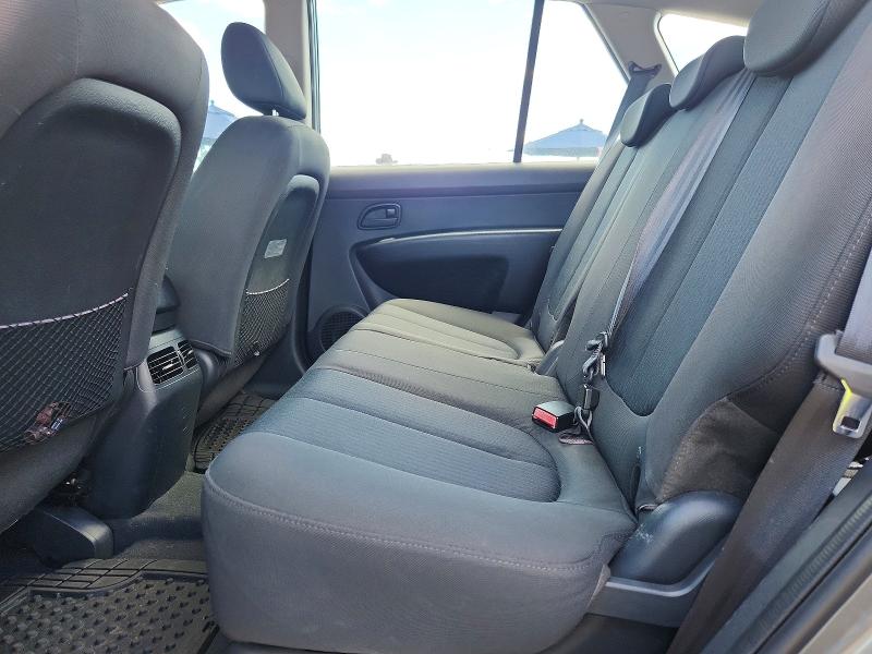Продажа на аукционе авто 2010 Kia Rondo, vin: KNAHG8A99A7293963, номер лота: 62654396
