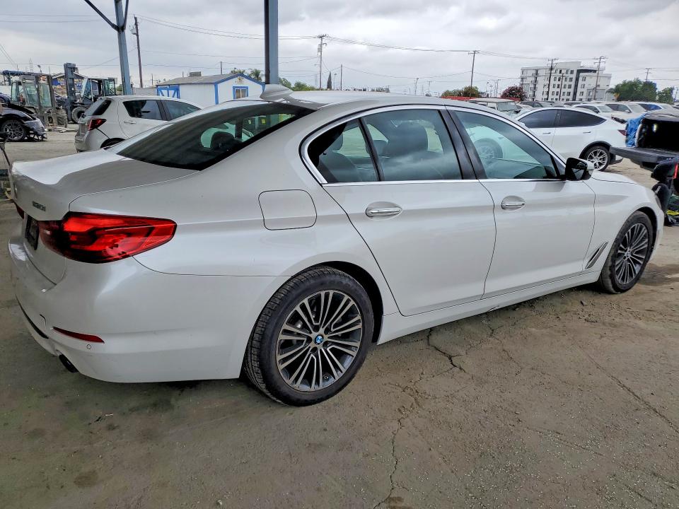 2017 Bmw 530 მანქანა იყიდება აუქციონზე, vin: WBAJA5C30HG895204, აუქციონის ნომერი: 59221286