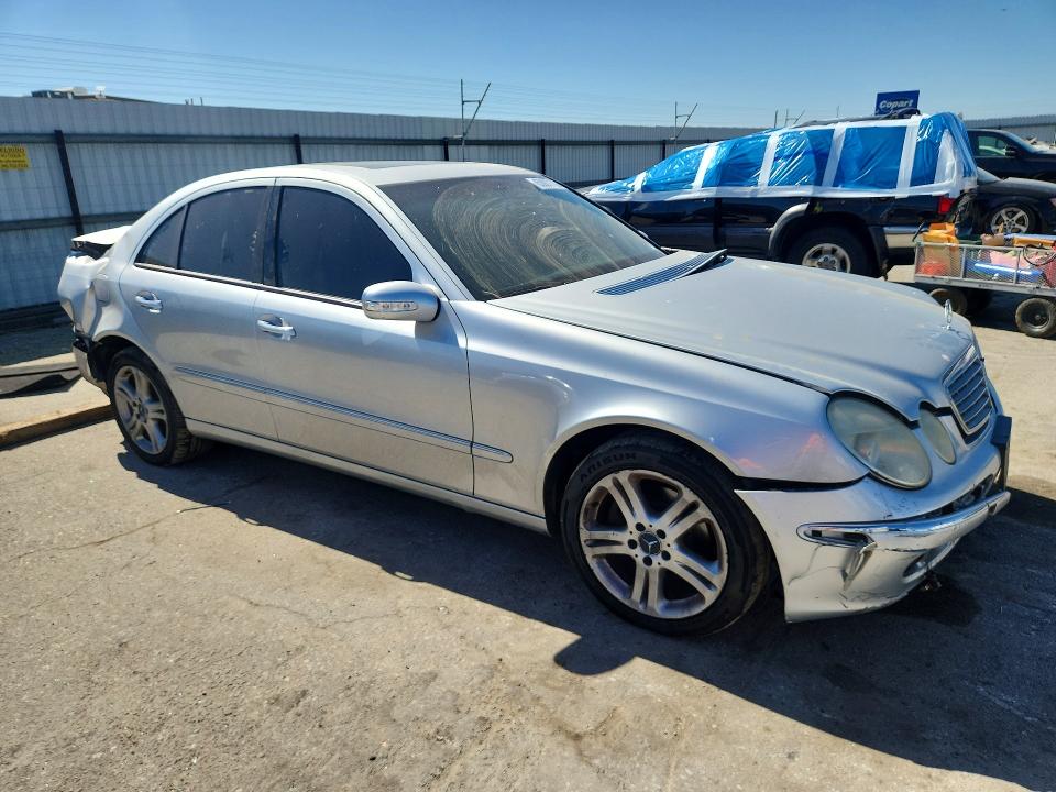 Продажа на аукционе авто 2006 Mercedes-benz E, vin: WDBUF87J46X205493, номер лота: 63007716