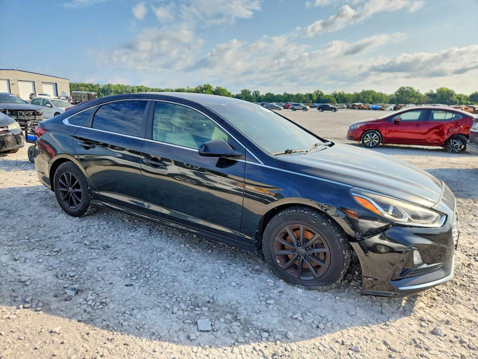 62035156 :رقم المزاد ، 5NPE24AF2JH652343 vin ، 2018 Hyundai Sonata مزاد بيع
