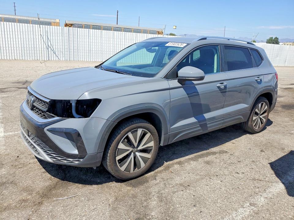 Продаж на аукціоні авто 2023 Volkswagen Taos, vin: 3VVSX7B2XPM302755, номер лоту: 61902626