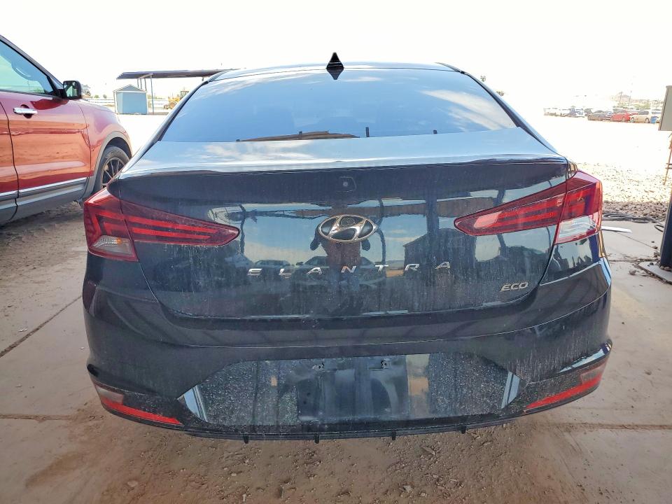 2019 Hyundai Elantra მანქანა იყიდება აუქციონზე, vin: 5NPD94LA6KH431211, აუქციონის ნომერი: 60719636