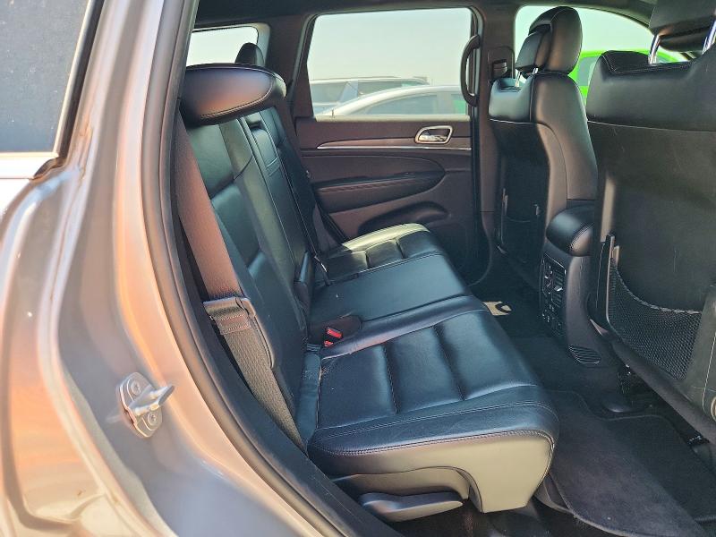 62263936 :رقم المزاد ، 1C4RJEBG9JC361853 vin ، 2018 Jeep Grand Cherokee مزاد بيع