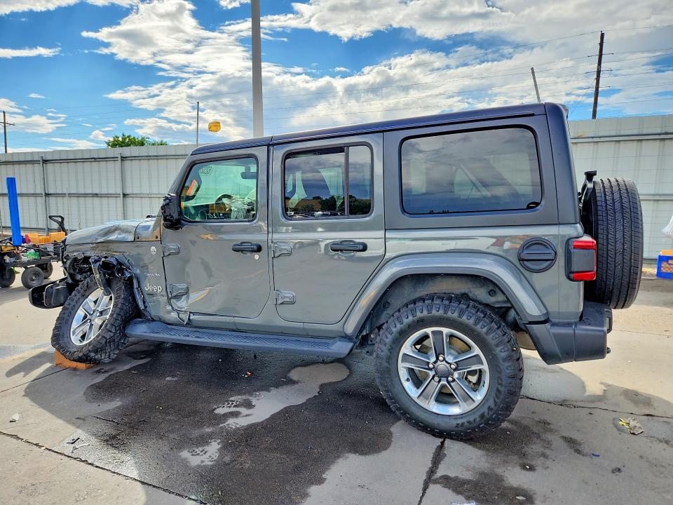 62328146 :رقم المزاد ، 1C4HJXEG4JW268465 vin ، 2018 Jeep Wrangler Unlimited مزاد بيع