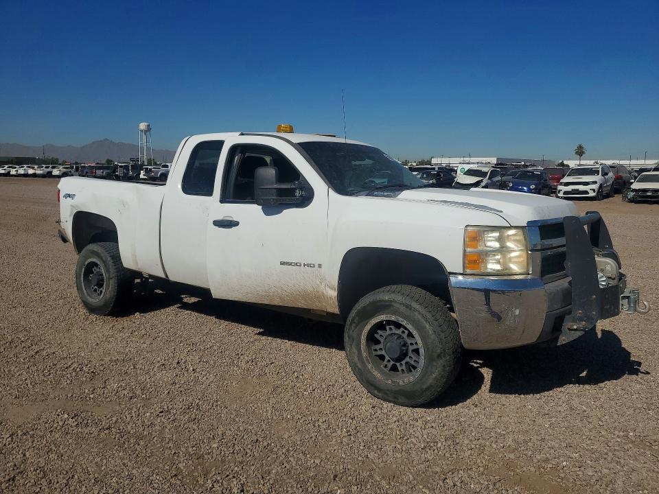 Продажа на аукционе авто 2008 Chevrolet Silverado, vin: 1GCHK29648E157626, номер лота: 59302946