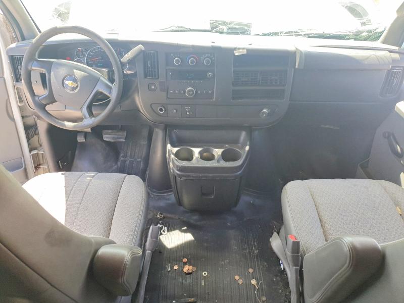56139586 :رقم المزاد ، 1GCWGGCA1B1101340 vin ، 2011 Chevrolet Express G2500 مزاد بيع
