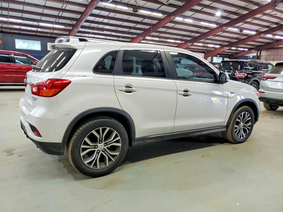 2018 Mitsubishi Outlander Sport მანქანა იყიდება აუქციონზე, vin: JA4AP3AU0JZ014717, აუქციონის ნომერი: 61946616