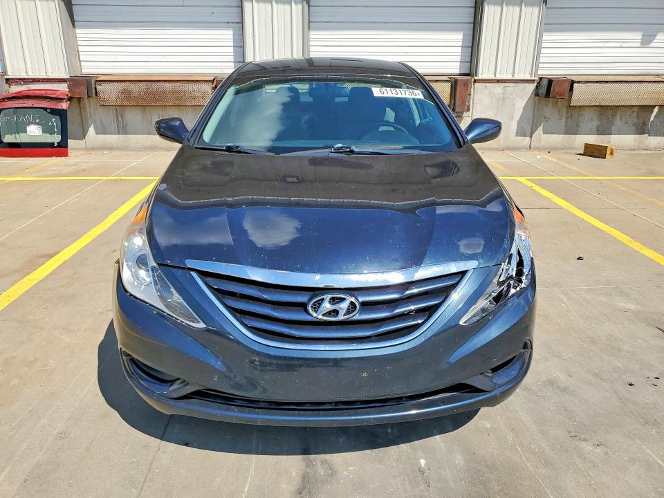 2011 Hyundai Sonata მანქანა იყიდება აუქციონზე, vin: 5NPEB4AC2BH189384, აუქციონის ნომერი: 61131736