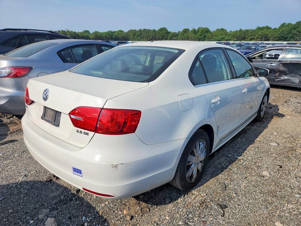 Auction sale of the 2013 Volkswagen Jetta, vin: 3VWDP7AJ8DM207023, lot number: 61323936