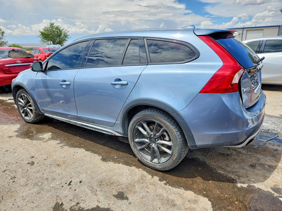 Продаж на аукціоні авто 2018 Volvo V60 Cross Country, vin: YV440MWK6J2056352, номер лоту: 62513276