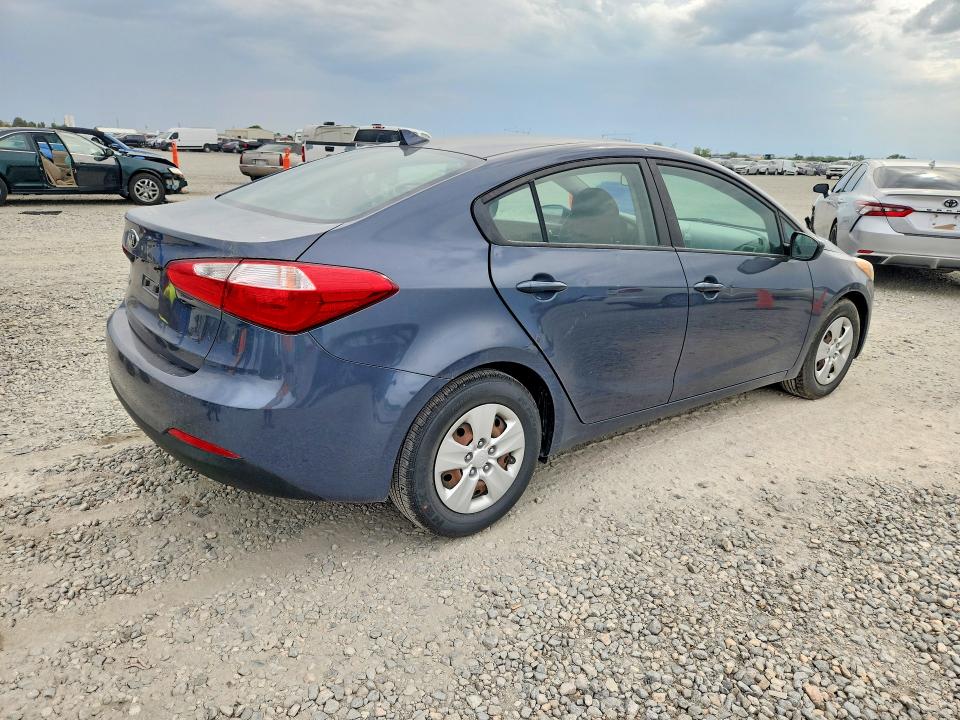 2016 Kia Forte მანქანა იყიდება აუქციონზე, vin: KNAFK4A67G5569548, აუქციონის ნომერი: 59334906
