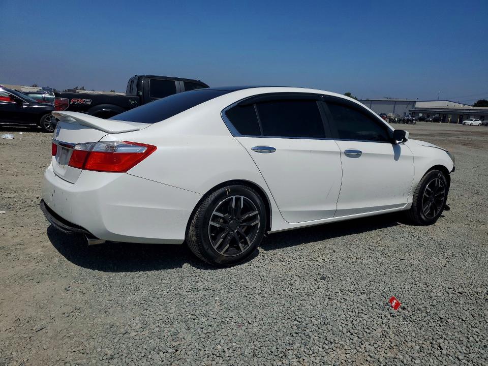 Продажа на аукционе авто 2015 Honda Accord, vin: 1HGCR2F39FA007369, номер лота: 60431666