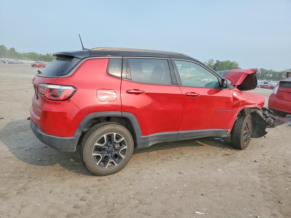 61519376 :رقم المزاد ، 3C4NJDDB5KT645285 vin ، 2019 Jeep Compass مزاد بيع
