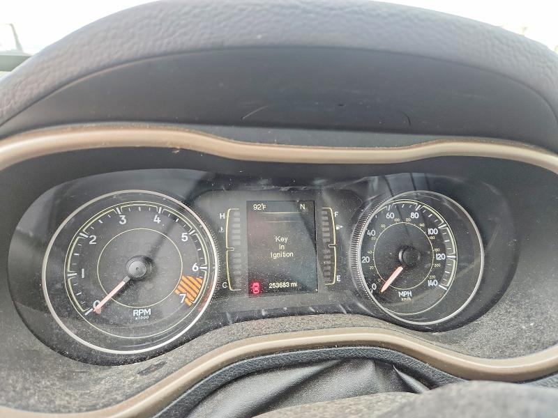 2014 Jeep Cherokee მანქანა იყიდება აუქციონზე, vin: 1C4PJMAB5EW260773, აუქციონის ნომერი: 61372496