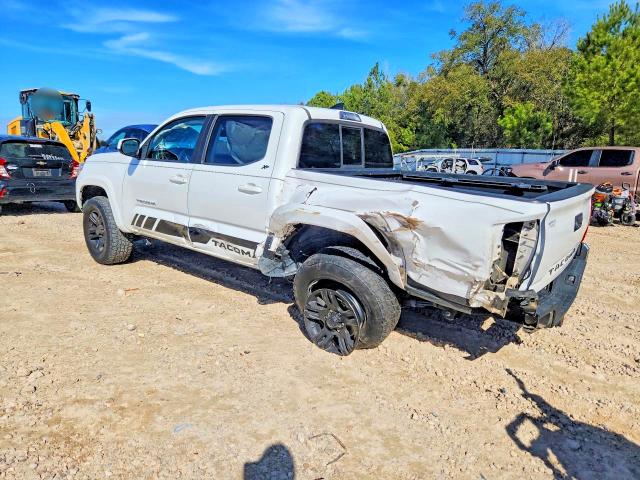 Продажа на аукционе авто 2017 Toyota Tacoma, vin: 5TFAZ5CNXHX031970, номер лота: 77558565
