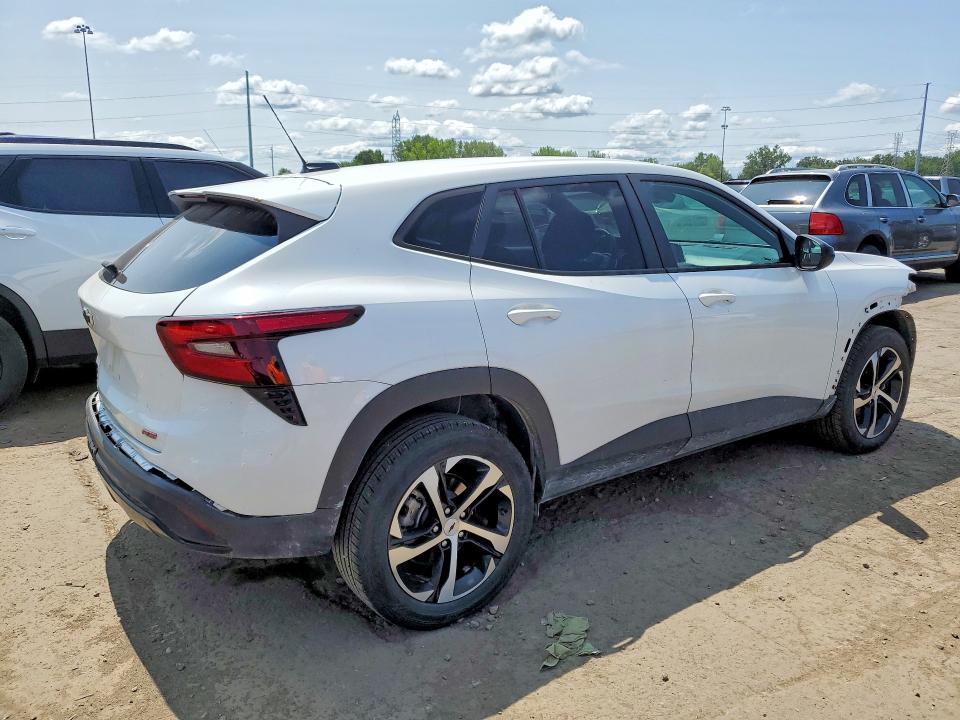 2024 Chevrolet Trax მანქანა იყიდება აუქციონზე, vin: KL77LGE25RC202169, აუქციონის ნომერი: 61891026