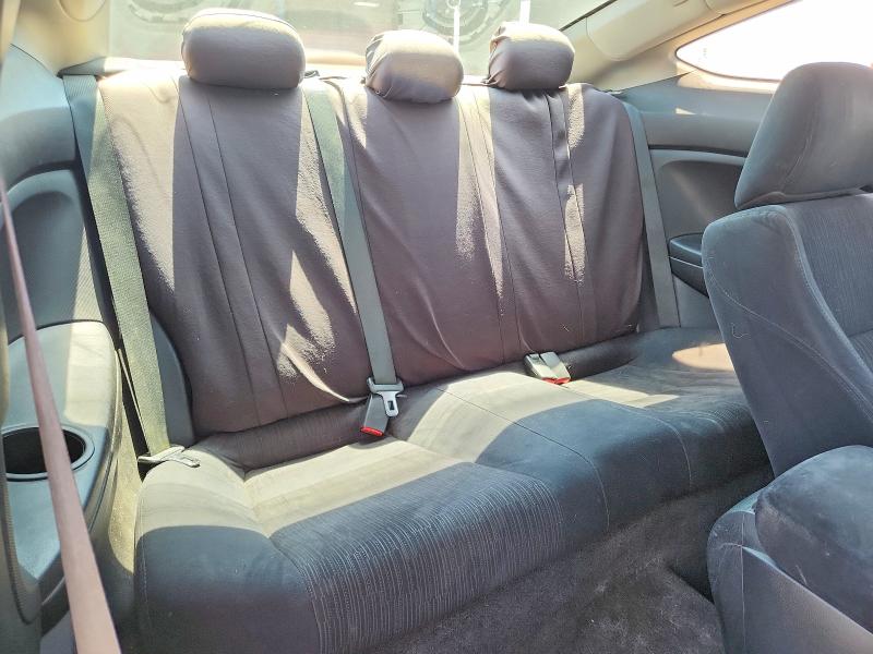 62097776 :رقم المزاد ، 1HGCS1B32BA005803 vin ، 2011 Honda Accord مزاد بيع