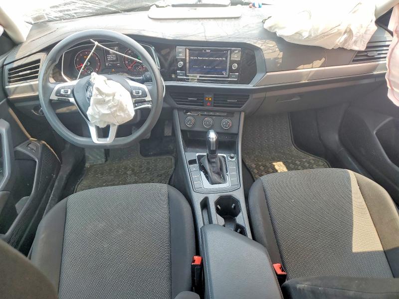 61340296 :رقم المزاد ، 3VWC57BU0MM009529 vin ، 2021 Volkswagen Jetta مزاد بيع
