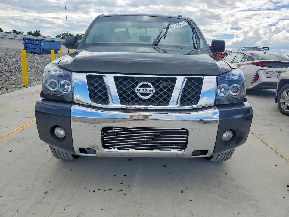 2014 Nissan Titan მანქანა იყიდება აუქციონზე, vin: 1N6BA0ED6EN518283, აუქციონის ნომერი: 61185706